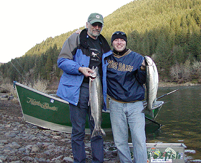 Aaron and Randy, Winter Steelhead Fishing on the Umpqua River!